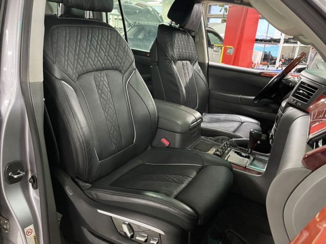 Lexus LX570/450D — замена передних сидений на комфортные